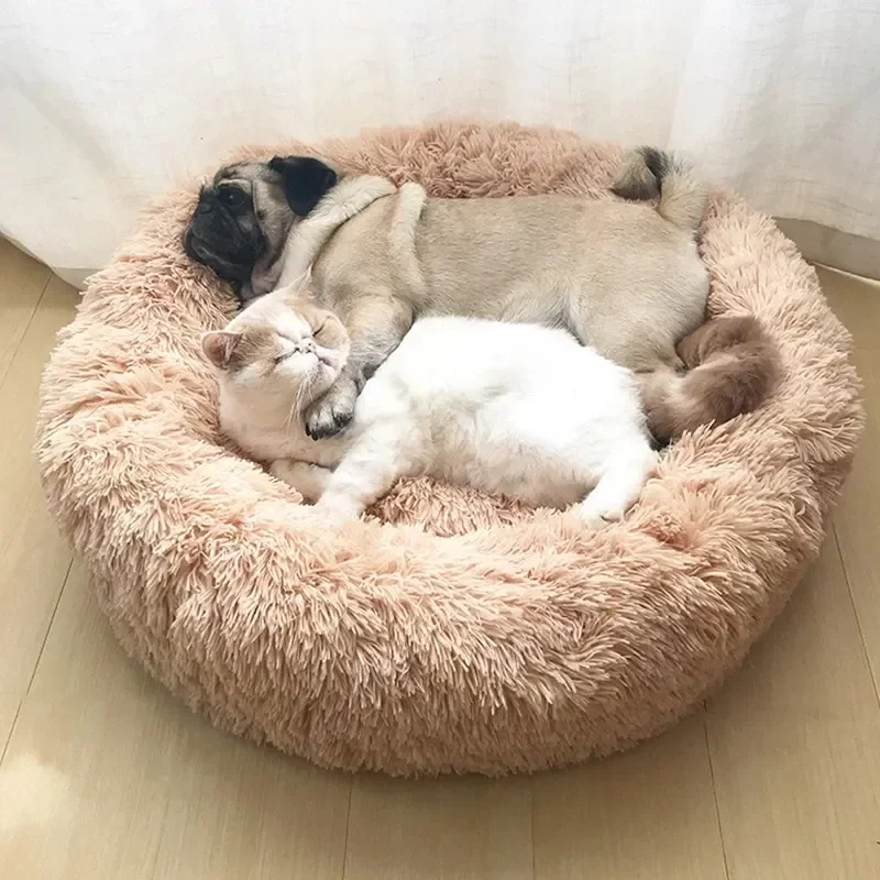 Calming pet bed for a cosy cat and dog sleep space