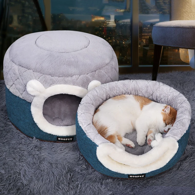 Cosy calming pet bed for cats and small pets at home